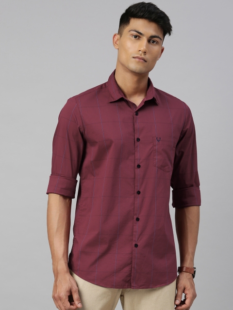 

Allen Solly Men Burgundy & Blue Regular Fit Checked Casual Shirt