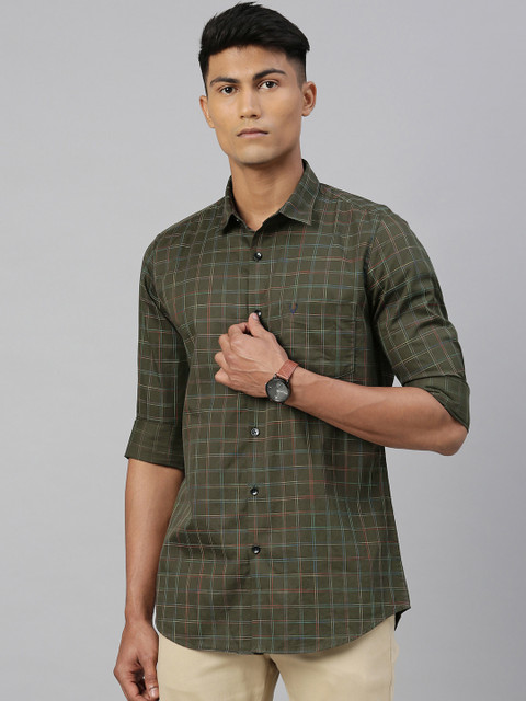 

Allen Solly Men Olive Green Modern Fit Checked Casual Shirt