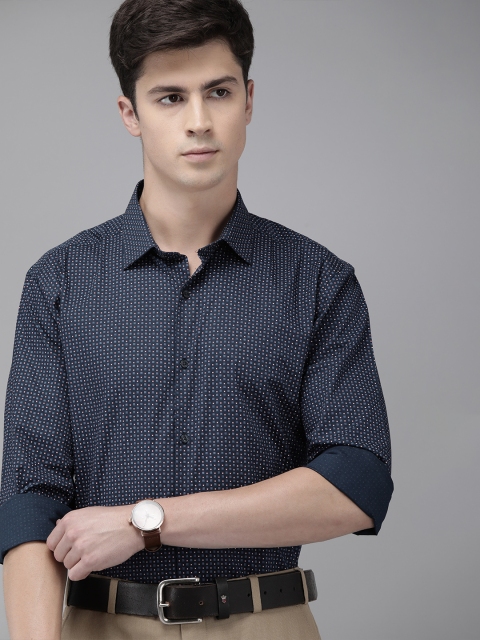 

Park Avenue Men Navy Blue & White Slim Fit Printed Formal Shirt
