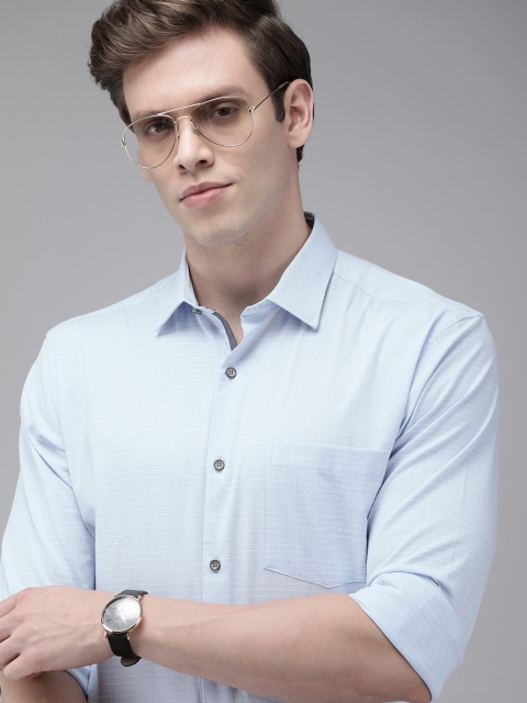 

Park Avenue Men Blue Slim Fit Striped Formal Shirt