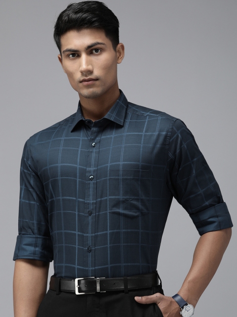 

Park Avenue Men Navy Blue Regular Fit Checked Party Shirt