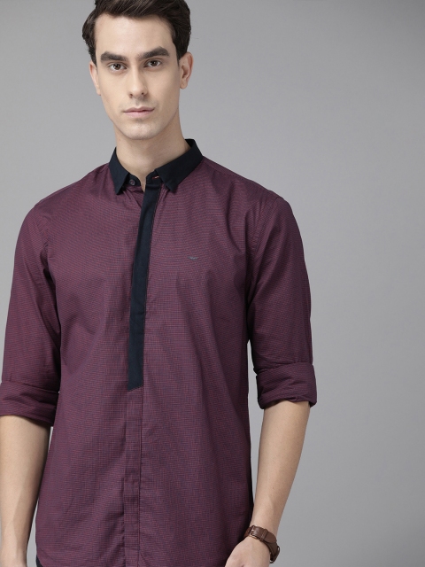 

Park Avenue Men Blue Slim Fit Checked Formal Shirt