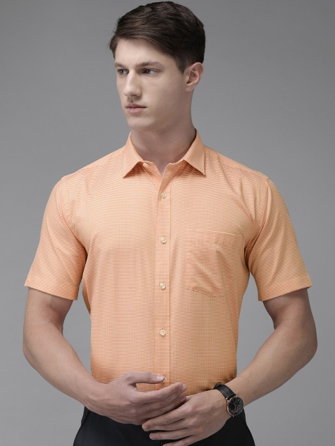 

Park Avenue Men Peach-Coloured Pure Cotton Regular Fit Checked Formal Shirt