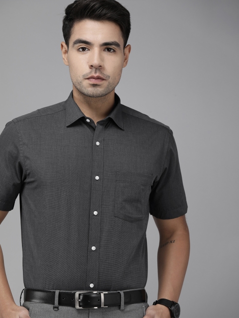 

Park Avenue Men Charcoal Grey Regular Fit Solid Formal Shirt