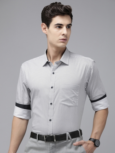 

Park Avenue Men White & Black Slim Fit Printed Formal Shirt