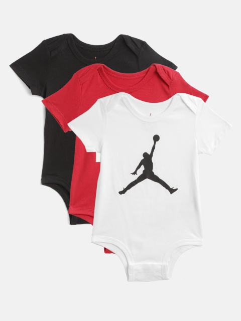 

Jordan Infant Boys Assorted Pure Cotton Pack of 3 MJDFCT Bodysuits