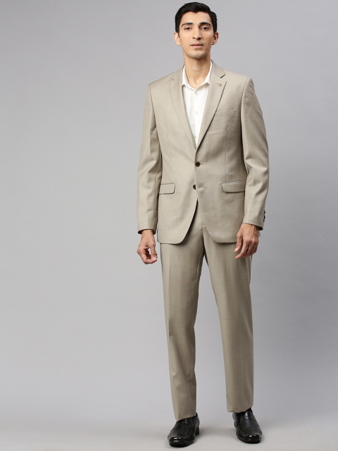 

Raymond Men Beige Solid Single-Breasted Formal Suit