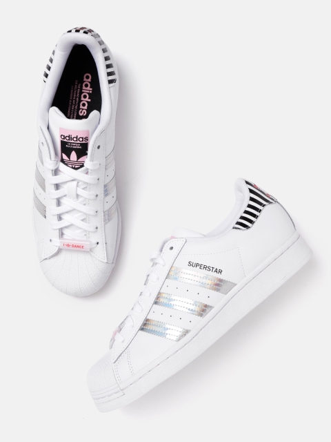 

ADIDAS Originals Women White Solid Superstar Bold Sneakers