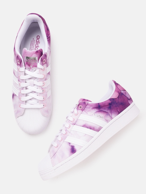 

ADIDAS Originals Women Purple & White Printed Superstar Sneakers