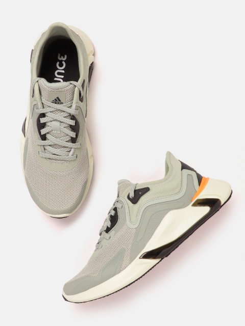

ADIDAS Men Off-White & Grey Woven Design Edge XT Training Shoes