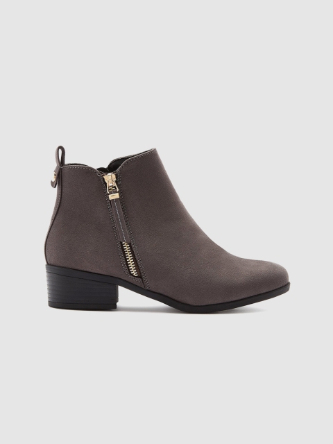 

DOROTHY PERKINS Women Grey Solid Heeled Boots