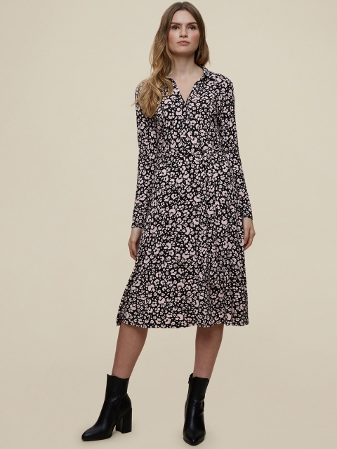 

DOROTHY PERKINS Women Black & Pink Knitted Floral Printed Shirt Dress With Belt