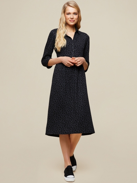 

DOROTHY PERKINS Women Black & Charcoal Grey Animal Print Shirt Dress