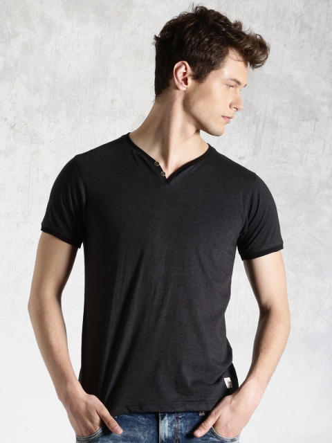 

Roadster Black T-shirt