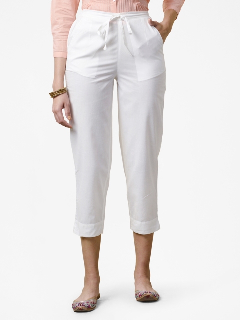 

Fabindia Women White Tapered Fit Solid Pure Cotton Cropped Regular Trousers