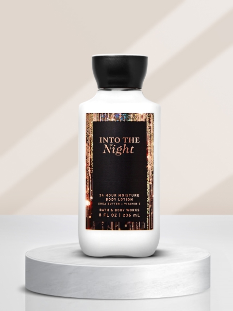 

Bath & Body Works Into the Night Super Smooth Body Lotion 236 ml, White