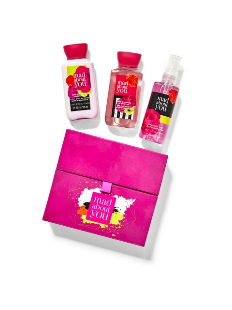 

Bath & Body Works Mad About You Mini Gift Box Set, Pink