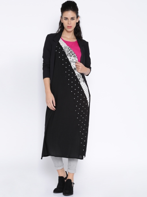 

Vishudh Black & White Printed Kurta