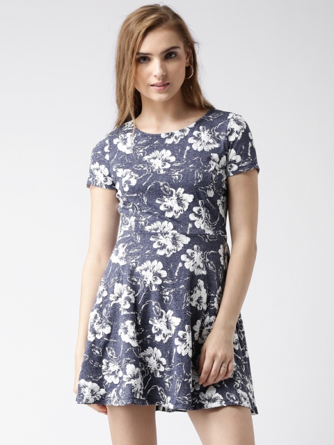 

Metersbonwe Navy & White Floral Embossed Print Fit & Flare Dress, Navy blue