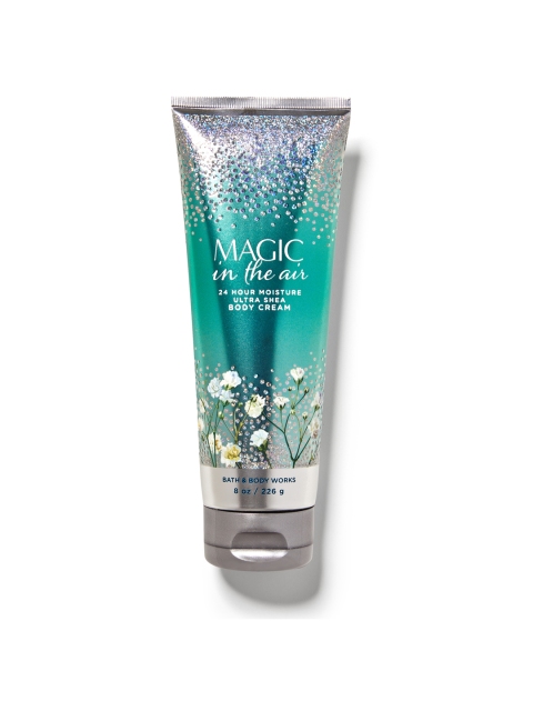 

Bath & Body Works Magic in the Air Ultra Shea Body Cream 226 g, Green