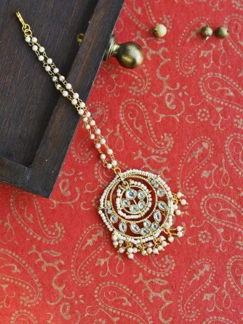 

Rubans Gold-Plated White Kundan-Studded Handcrafted Maang Tika