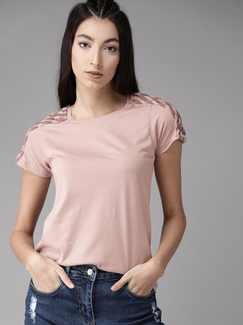 

Roadster Women Mauve Solid Round Neck T-shirt