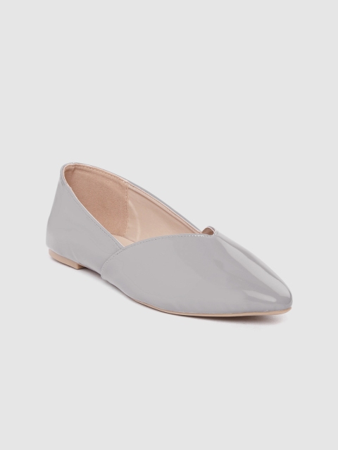 

Van Heusen Woman Grey Solid Ballerinas