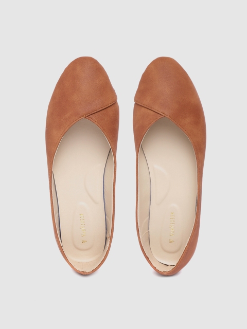 

Van Heusen Woman Tan Brown Solid Ballerinas