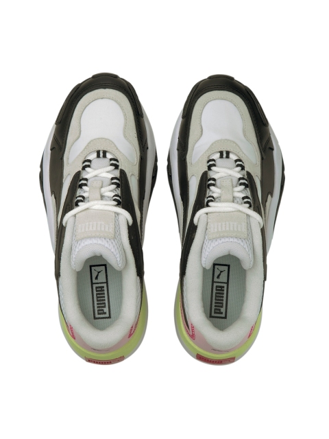 

Puma Women Black & White Colourblocked Hedra Fantasy Sneakers