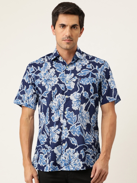 

Burnt Umber Men Blue & White Regular Fit Printed Pure Cotton Casual Shirt