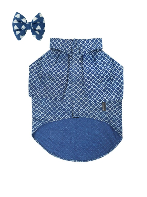 

Heads Up For Tails Blue Dog Shirt With Bow Tie
