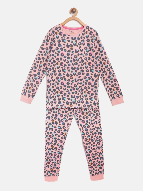 

Marks & Spencer Girls Peach-Coloured & Charcoal Grey Leopard Printed Night Suit