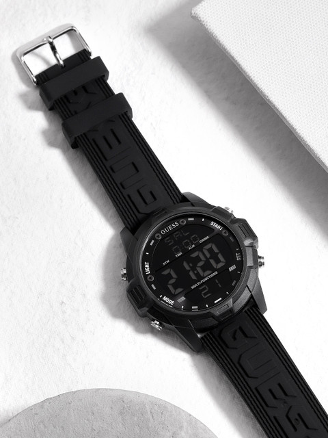 

GUESS Men Black Digital Watch W1299G1