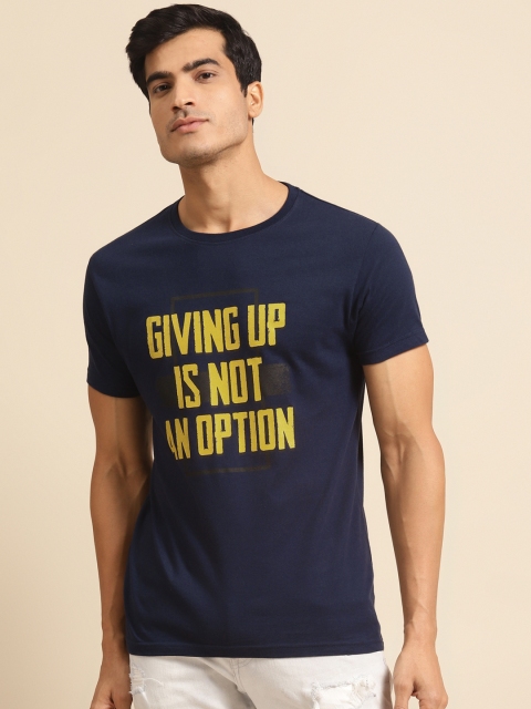 

Bewakoof Men Navy Blue & Yellow Printed Pure Cotton Round Neck T-shirt with Sticker