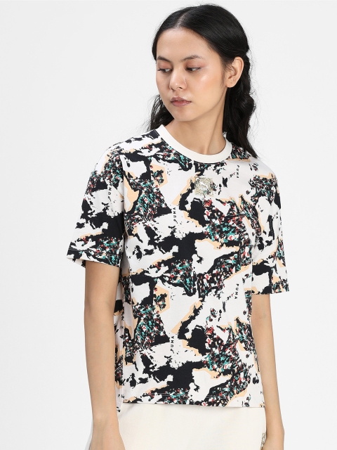

Puma Women White & Green RE.GEN AOP T-Shirt