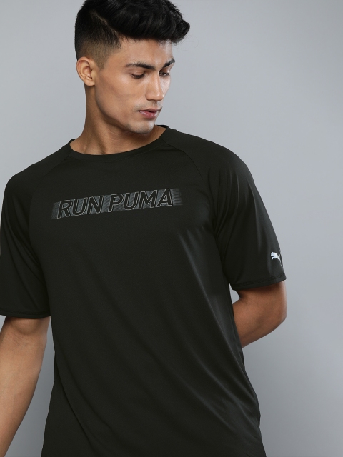 

Puma Men Black Printed LIGHTWEIGHT COOLadapt dryCELL Running T-shirt
