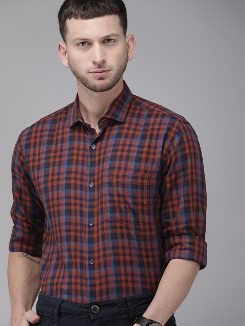 

Park Avenue Men Red & Blue Slim Fit Checked Casual Shirt