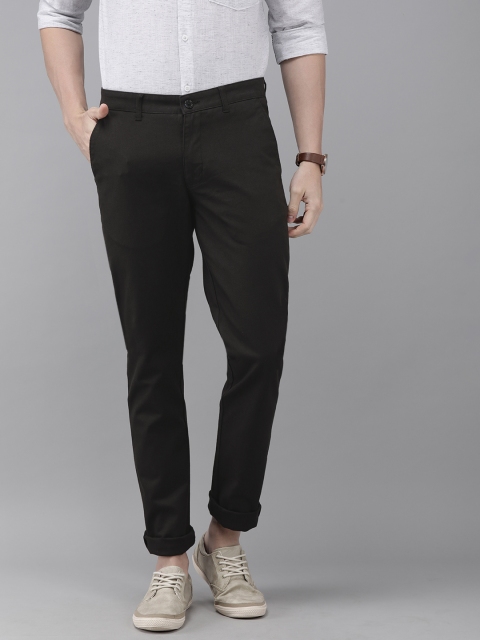 

Park Avenue Men Black Neo Fit Solid Chinos