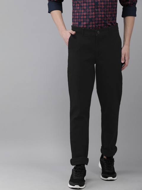 

Park Avenue Men Black Neo Fit Solid Chinos