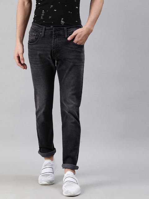 

Levis Men Black Skinny Fit Light Fade Stretchable Jeans