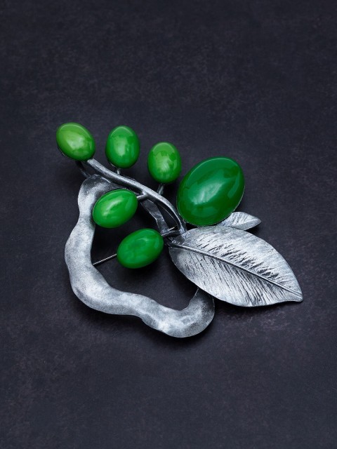 

Golden Peacock Women Green & Oxidized Silver-Toned Leaf-Shaped Brooch