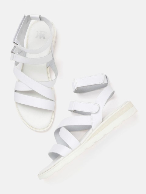 

Kook N Keech Women White Solid Gladiators