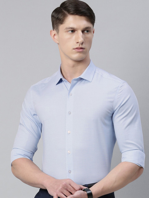 

Louis Philippe Men Blue Slim Fit Solid Ultrapress Formal Shirt