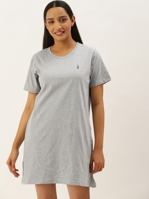 

QUARANTINE Women Grey Melange Solid Pure Cotton Nightdress