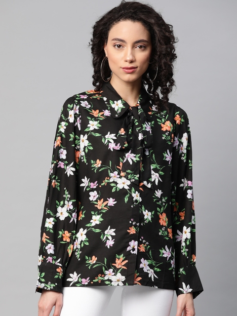 

plusS Women Black & Off-White Cotton Regular Fit Floral Printed Casual Shirt