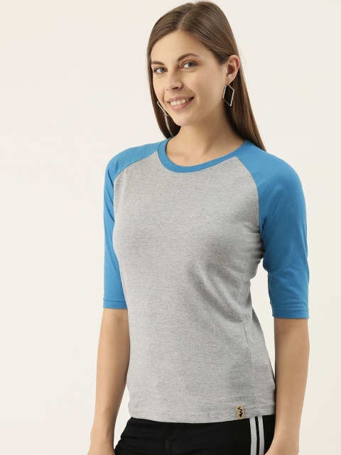 

Campus Sutra Women Grey Melange Solid Pure Round Neck Cotton Pure Cotton T-shirt