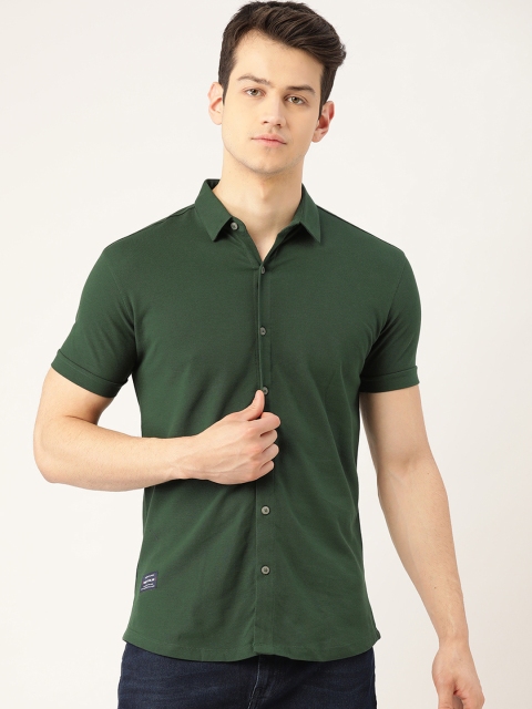 

RED & BLUE Men Green Regular Fit Solid Casual Shirt