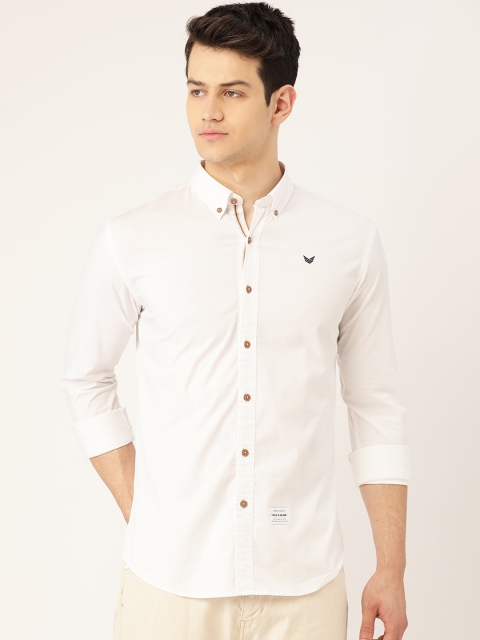 

RED & BLUE Men White Regular Fit Solid Casual Shirt