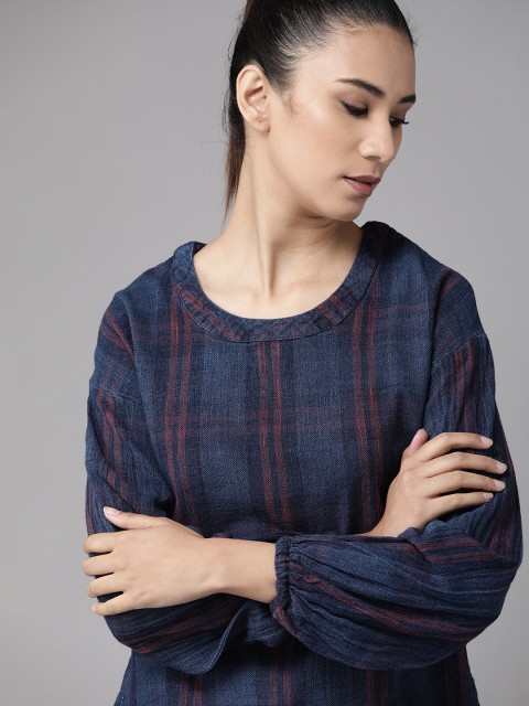 

The Roadster Lifestyle Co Navy Blue & Red Checked Puff Sleeves Pure Cotton Regular Top