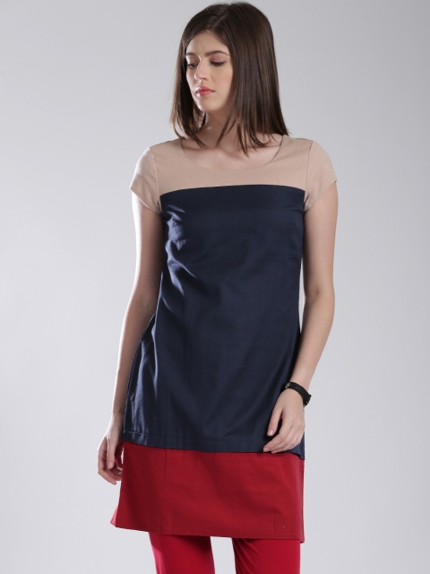 

W Navy & Red Colourblocked A-Line Kurta, Navy blue